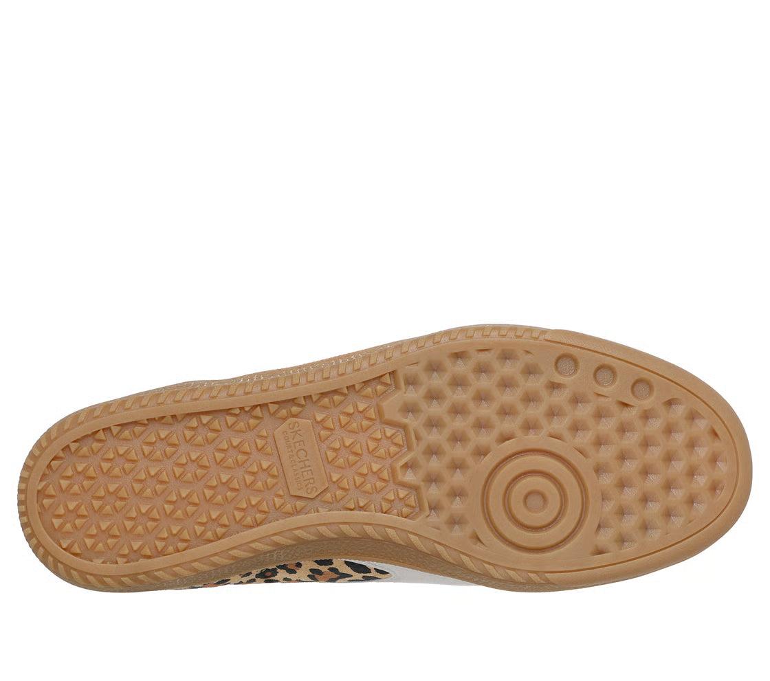 Hotshot ~ On The Prowl ~ Leopard