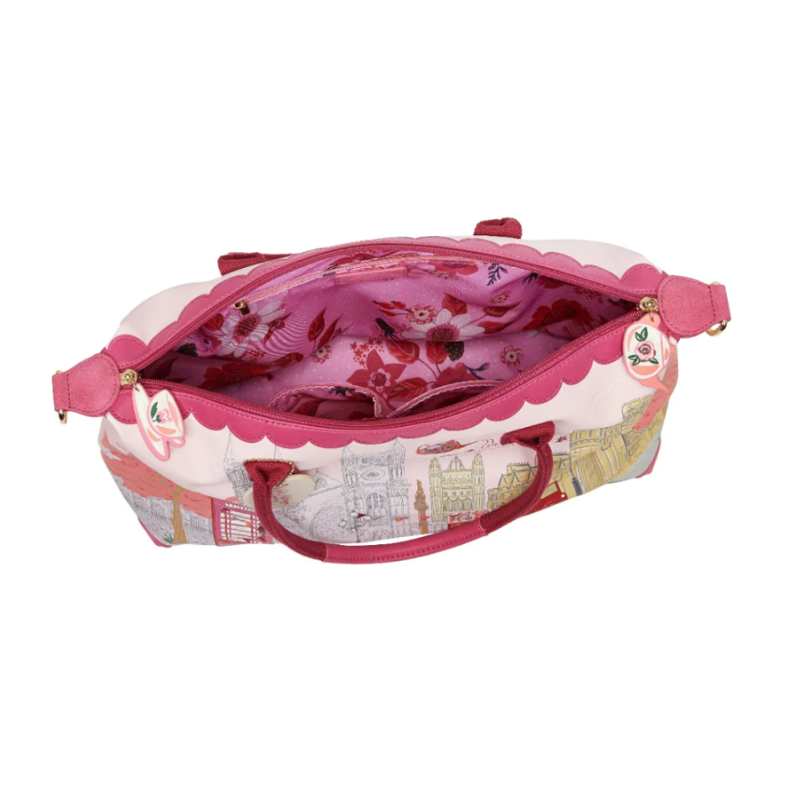 Perfectly Pink Afternoon Tea Bus ~ Bonnie Weekender