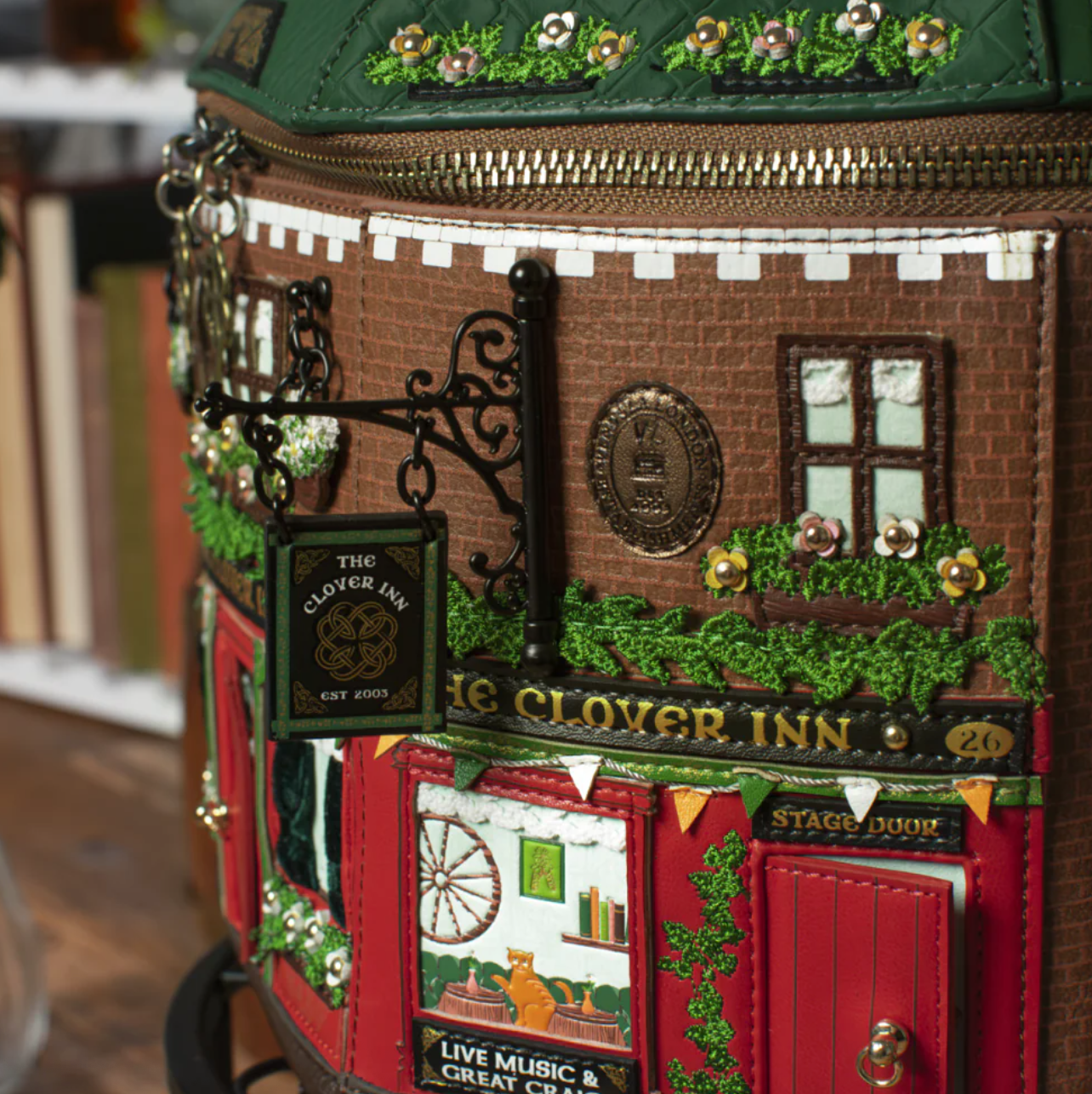 The Clover Inn ~ Cora Bag
