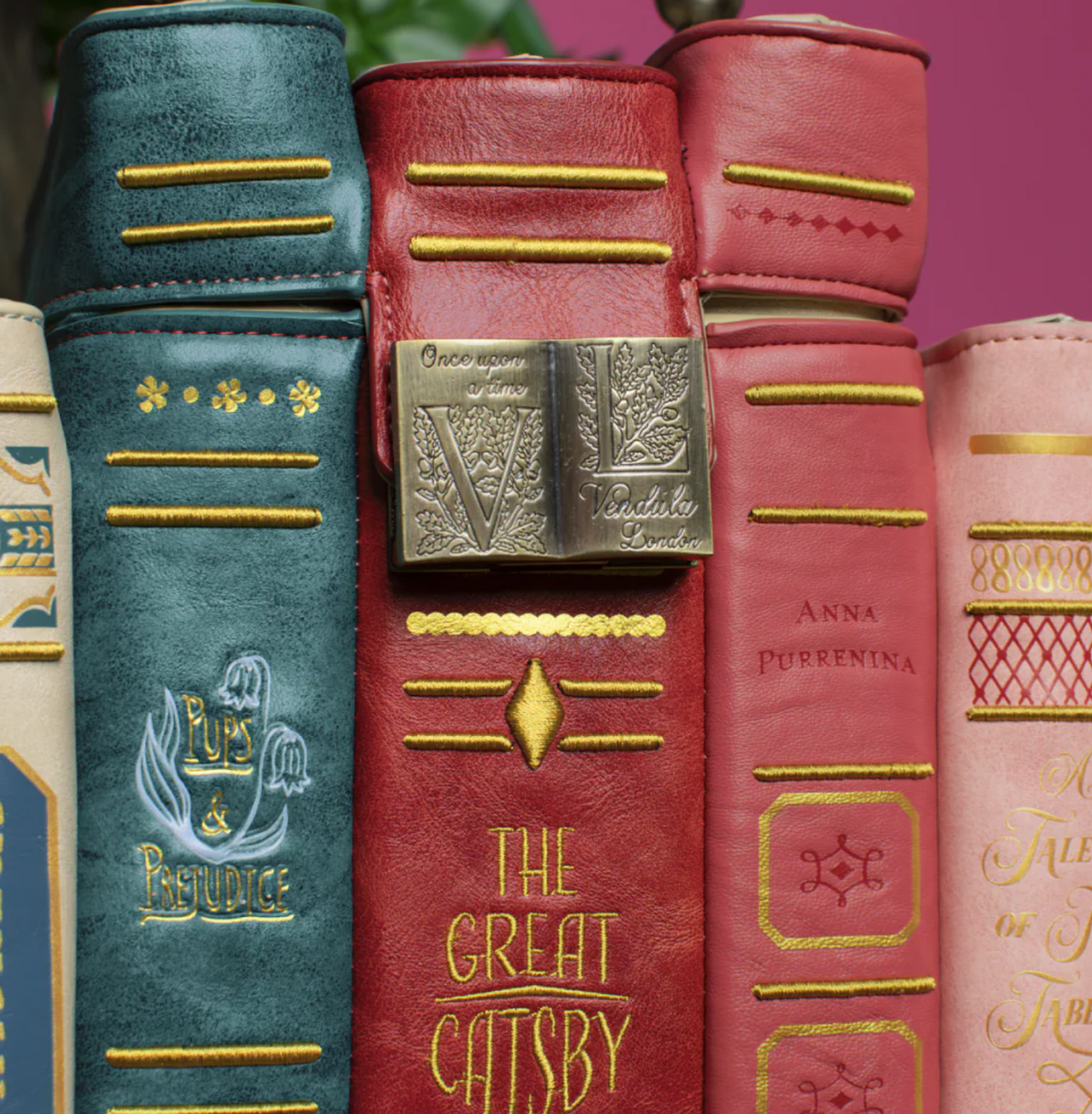 Bookshelf Boulevard ~ Book Stack Bag