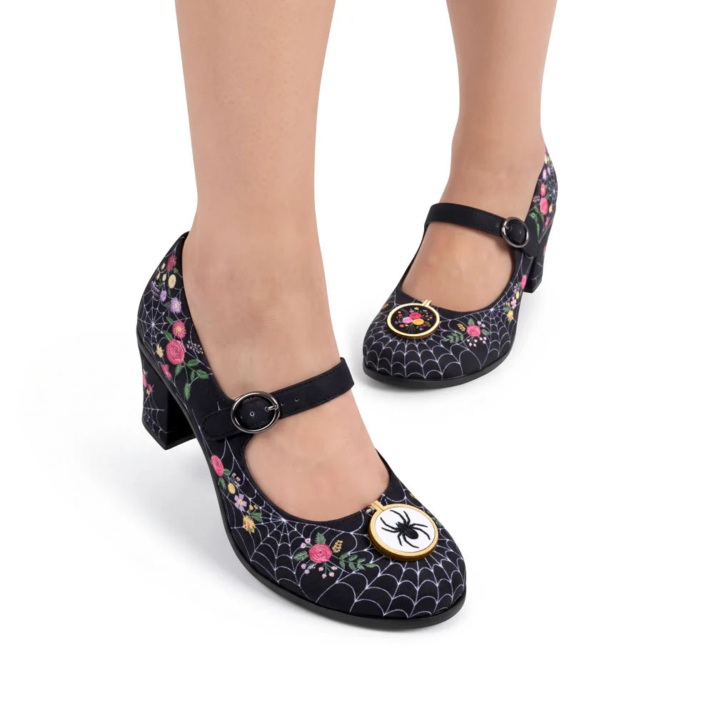 Widows Bloom ~ Mid Heels