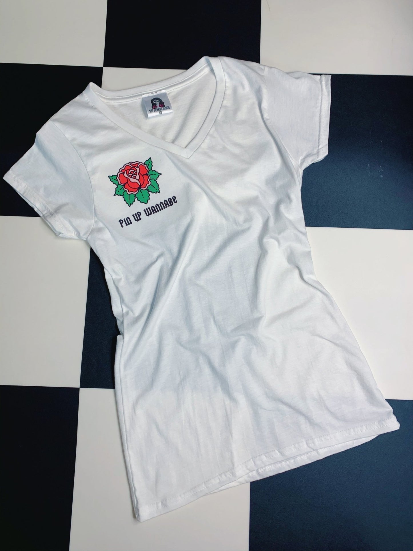 Classic Rose Fitted Tee - Rockamilly-Tops-Vintage
