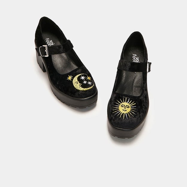 Tira Mary Janes Witchy Delia Black Velvet Rockamilly